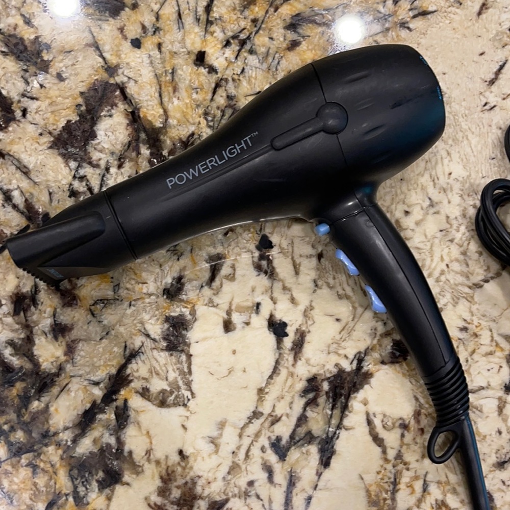 Bioionic Powerlight Blow Dryer